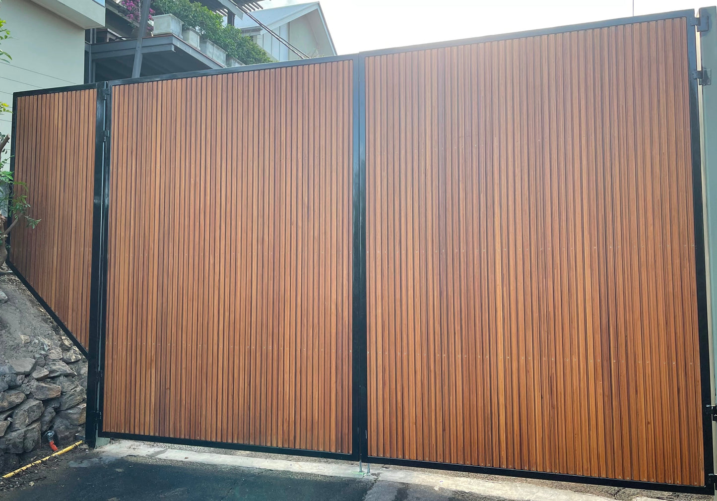 Pool Gate